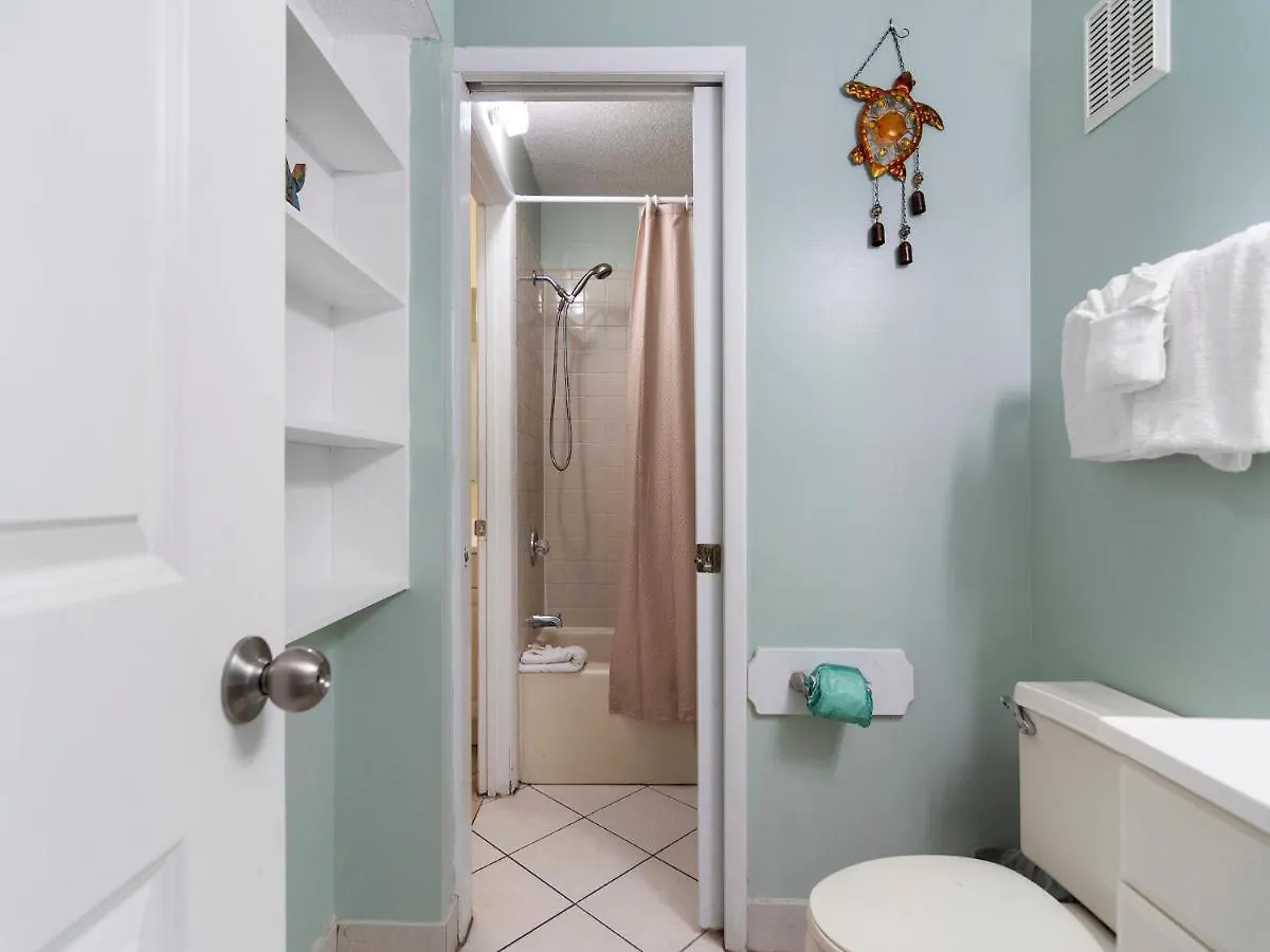 Summit 1231, 1 Bedroom, Sleeps 6, Beachfront, Wi-Fi Panama City Beach