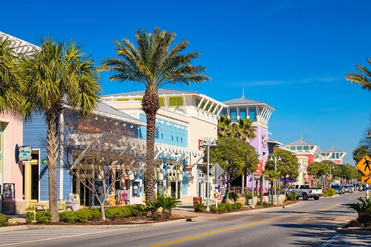 Summit 1231, 1 Bedroom, Sleeps 6, Beachfront, Wi-Fi Panama City Beach United States