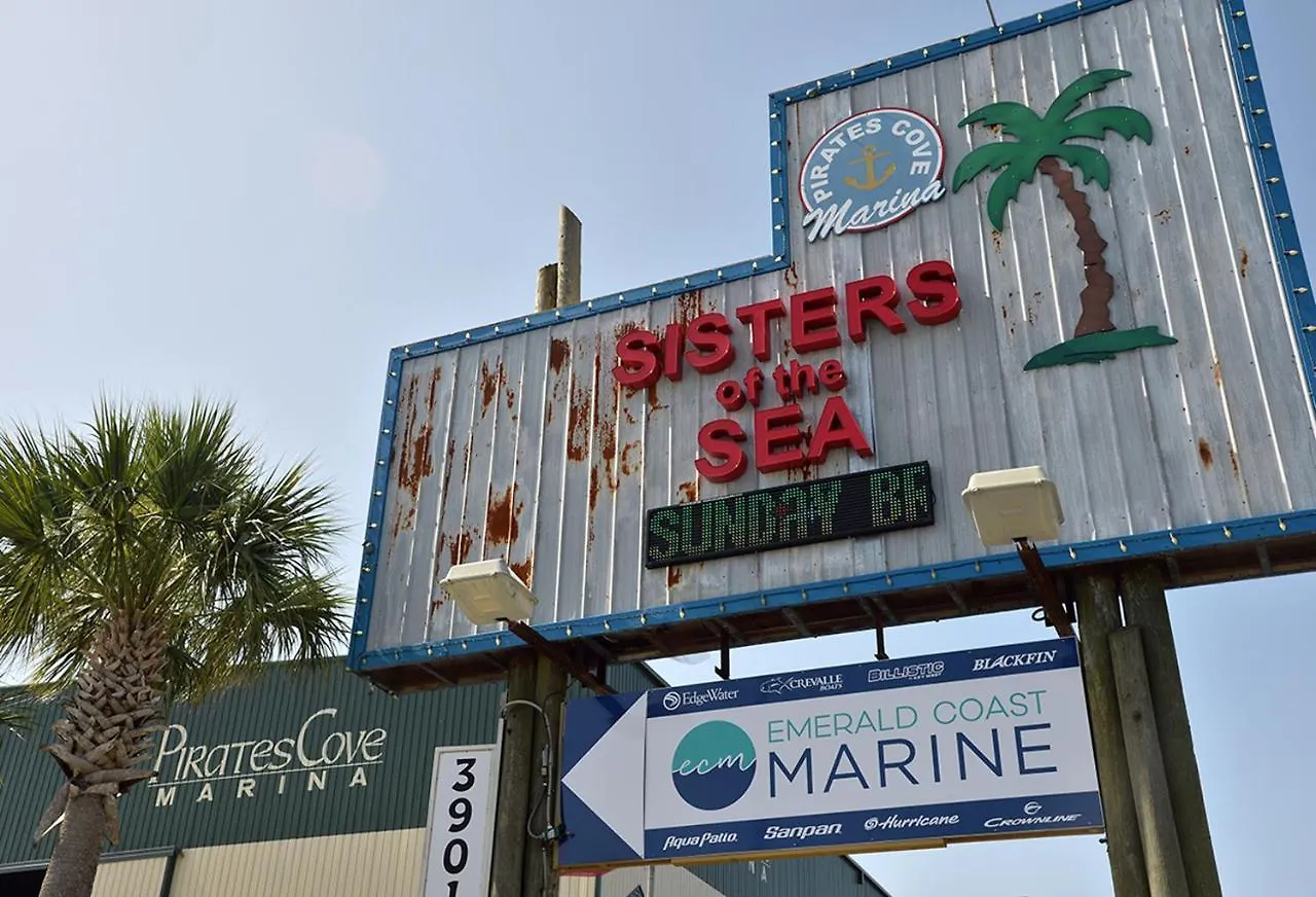 Apartment Summit 1231, 1 Bedroom, Sleeps 6, Beachfront, Wi-Fi Panama City Beach United States